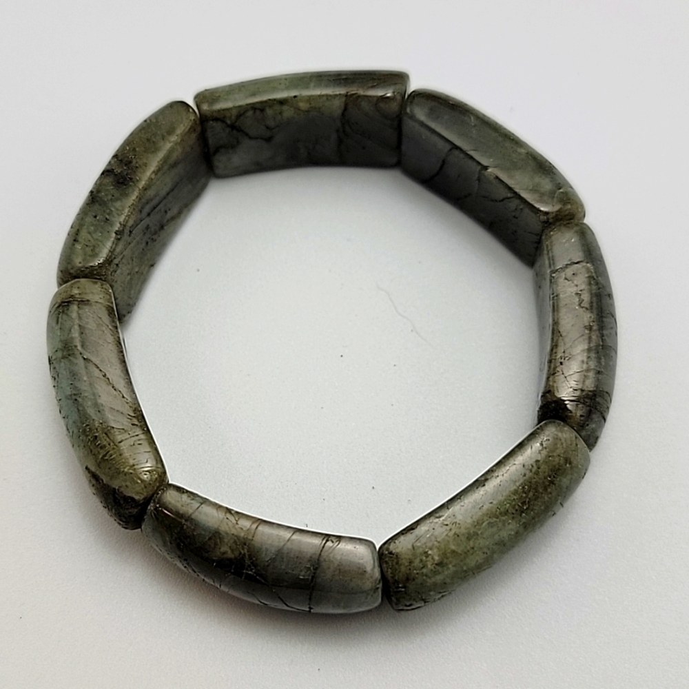 16*9*27.7mm Natural Labradorite Rainbow Light Crystal Gemstone Bracelet Unisex - Picture 6 of 7